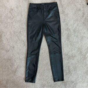 RW&CO black faux leather high rise skinny leg pants Sz 28 pleather vegan